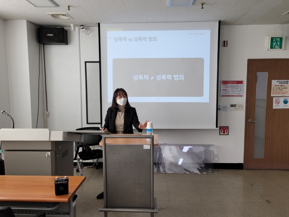eeb73197579c3bf5de803434275641de_1636905926_2526.jpg